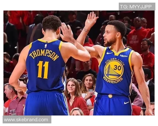 库里再度入选NBA全明星首发，状态回勇